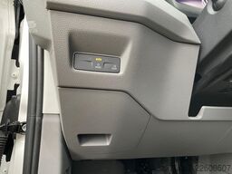 VW Crafter Kasten 35 L4H3 NAV RFK äden