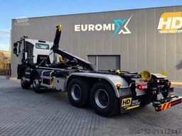 Renault K480 K480 8X4 MultiLift 25s61