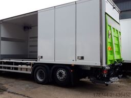  Faltwand - Kofferaufbau, Seitenfaltwand