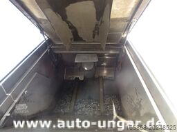 Boschung S3 Kehrmaschine urban sweeper Wildkraut