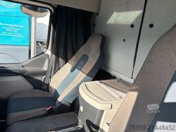 VOLVO FL 12.210 Kühlkoffer
