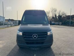 MERCEDES-BENZ Sprinter III Kasten 319 CDI RWD L4