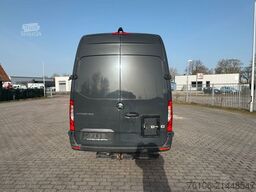 MERCEDES-BENZ Sprinter III Kasten 319 CDI RWD L4