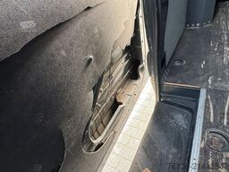 MERCEDES-BENZ Sprinter III Kasten 319 CDI RWD L4