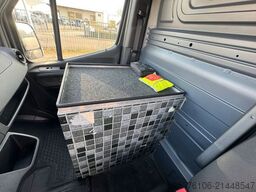 MERCEDES-BENZ Sprinter III Kasten 319 CDI RWD L4