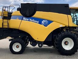 New Holland CX 8080