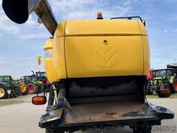 New Holland CX 8080