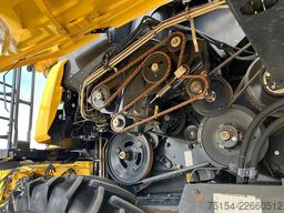 New Holland CX 8080