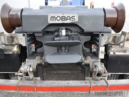 MERCEDES-BENZ Arocs 3248 E6 8x4 Retarder AHK