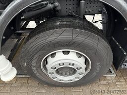 MERCEDES-BENZ Arocs 4146 8x4 PUMI SERMAC 4Z28