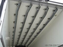 SCANIA R450 6×2 / 5-row hook refrigeration