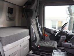 SCANIA R450 6×2 / 5-row hook refrigeration