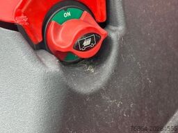 ANTONIO CARRARO SRX 5800 TORA REDCAB, YANMAR RADIO KLIMA REVGUIDE