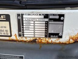 DAF LF 45.160 + euro 5 + lift + 12ton