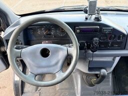 Mercedes-Benz Sprinter 412 5-CILINDER WITH PLAYWOOD BOX (MANU...