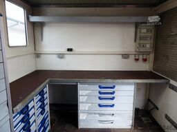 Mercedes-Benz Atego 1524 - Werkstattwagen - Kran - 68T