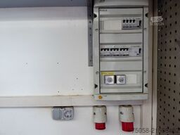 Mercedes-Benz Atego 1524 - Werkstattwagen - Kran - 68T