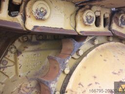 Caterpillar D6E Pipe carrier