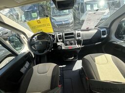 ROADCAR R 540 Citroen 140 PS Tageszulassung / Aufstellda