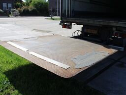 Schmitz Cargobull Schmitz Cargobull SKO 24 3-Axle SAF - Steering ...