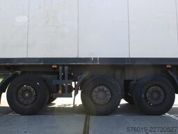 Schmitz Cargobull Schmitz Cargobull SKO 24 3-Axle SAF - Steering ...