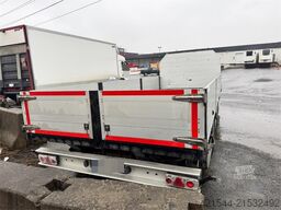 Konar flatbed trailer with sideboards