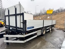 Konar flatbed trailer with sideboards