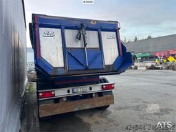 Langendorf 3 axle asphalt semi w/ Hydraulic canopy