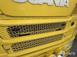 Scania R580 6x4 tractor, hydraulic system and gold agreem