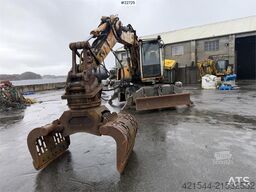 Liebherr A316 Litronic with sorting claw