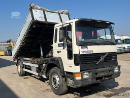 Volvo FS 7-18 (MANUAL PUMP / POMPE MANUELLE / 18 TONS...