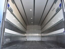 MERCEDES-BENZ Actros 2551 L 6x2 E6 AHK RET LBW