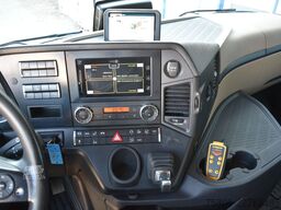MERCEDES-BENZ Actros 2551 L 6x2 E6 AHK RET LBW