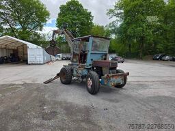  Craiova IH Radbagger ( Romania ) mit 2 Schalengr