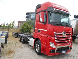 Mercedes-Benz Actros 2500