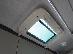 MAN TGX 18.430 / Curtainsider 18 EPAL