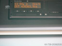 Mercedes-Benz Actros 2545 MP5 / KRONE 18 EPAL box body