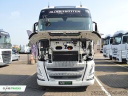 VOLVO FH 460 Globetrotter XL i-Save SideSkirts