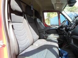 IVECO 70 c 18/Koffer/Ladebordwand