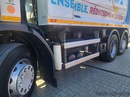 Renault D wide