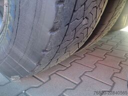 Renault D wide