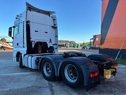MAN TGX 28.500 6x2 XXL CAB / INTARDER / DOUBLE BOGIE