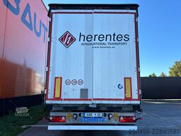 Schmitz Cargobull SCB S3T SLIDING ROOF / 1&3 AXLE LIFT