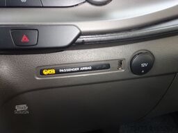 FORD Nugget Plus 150PS Autm. Aufstelldach Navi AHK