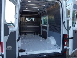 Volkswagen Crafter 35 L2H2 4Motion LED/STDHZG/ACC/KAM/AHK