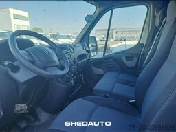 RENAULT MASTER FURGONE L2H2