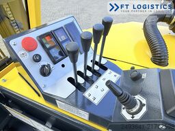 Combilift CB2500 GAS TRIPLEX 4900 FORK POSITIONER