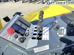 Combilift CB4500 GAS TRIPLEX 6400 FORK POSITIONER