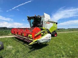 CLAAS Tucano 560 APS Hybrid