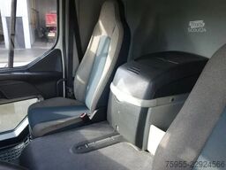 Volvo FL 210
